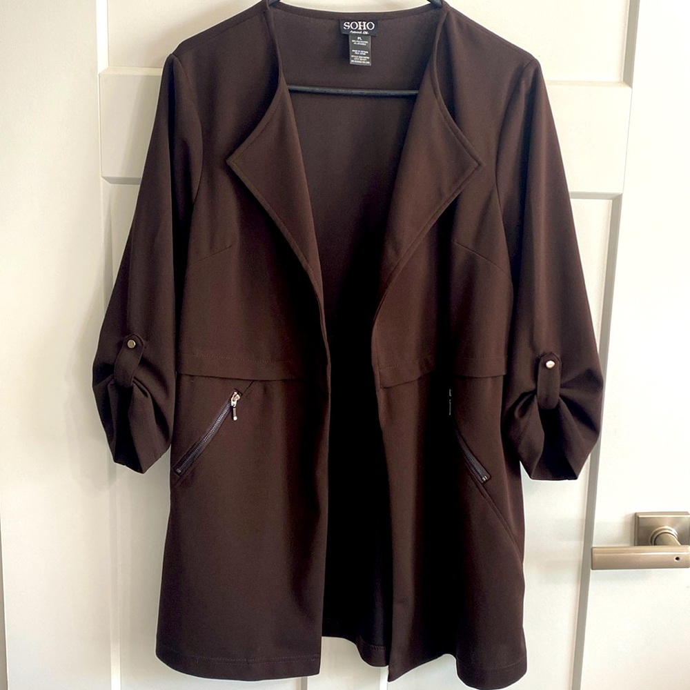 Soho Apparel Brown Blazer